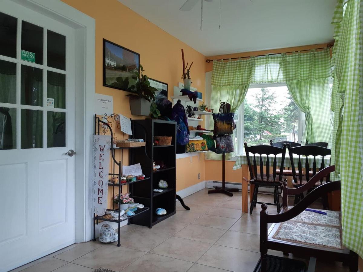 Big Axe Bed & Breakfast Otis Екстер'єр фото